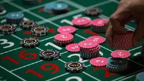 Penarikan melalui mobile dengan data aman